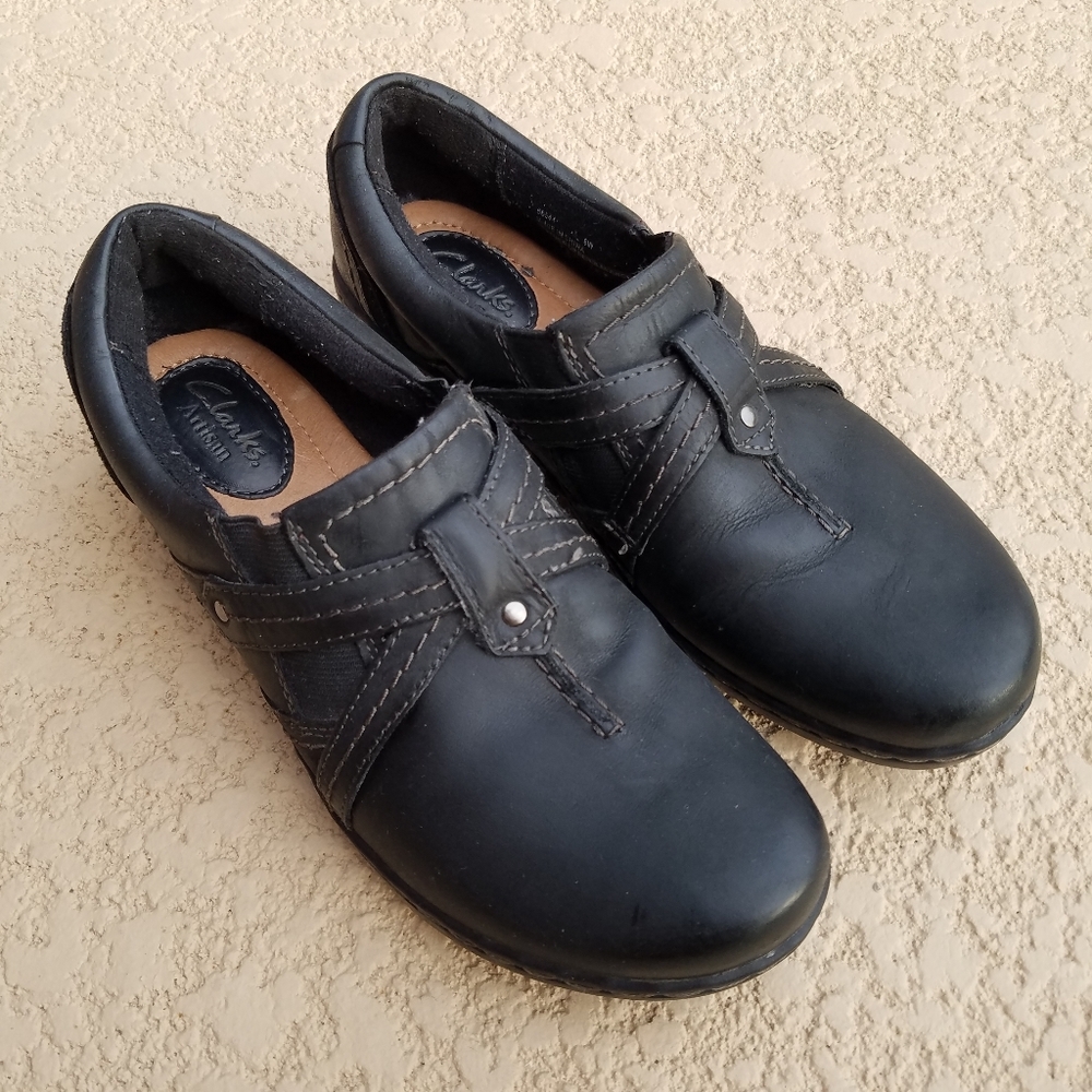 Clarks | Artisan Black Leather Slip On Loafers 6w - image 1